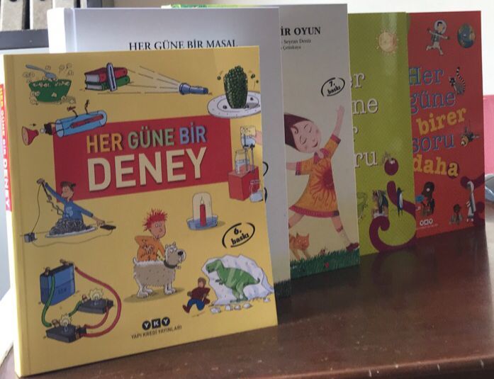 Her Güne Bir Kitapları (5 Kİtap)