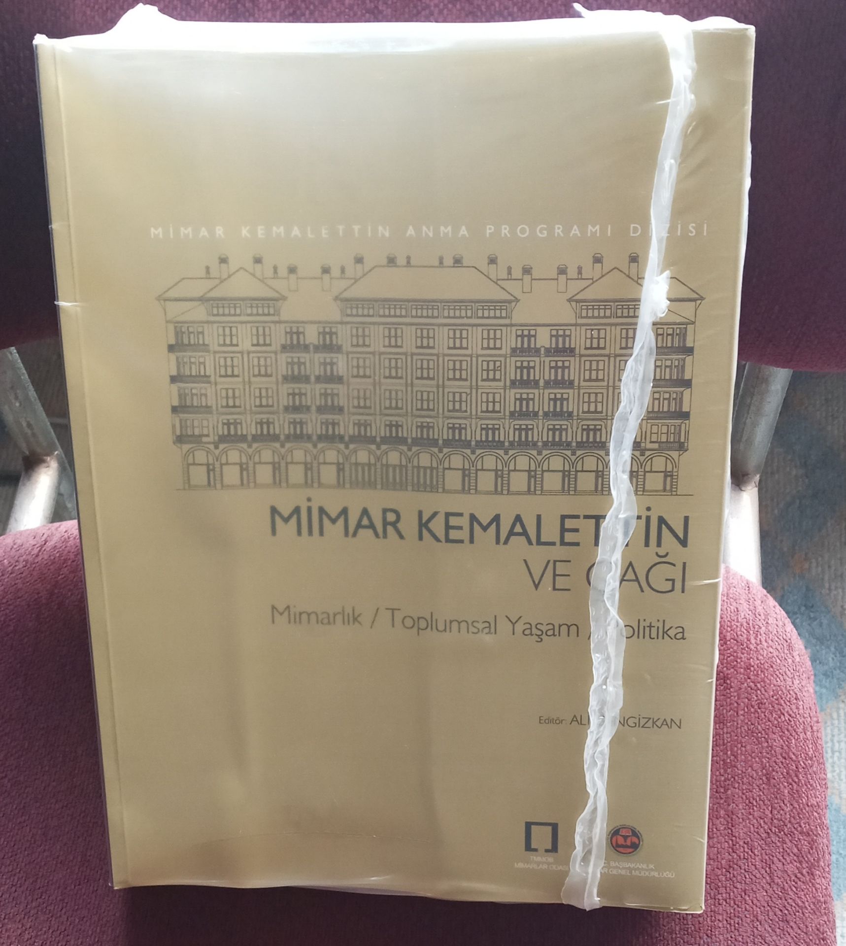 İmparatorluktan Cumhuriyet'e mimar Kemalettin 1870-1927 İstanbul proje kataloğu-Mimar Kemalettin ve çağı.1.2.3 Cilt