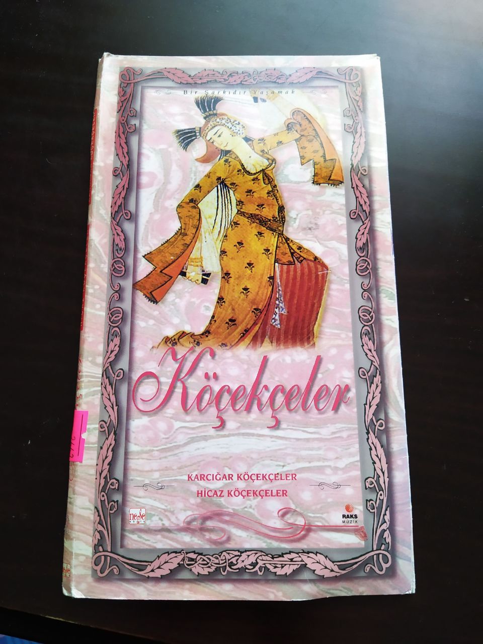 KÖÇEKÇELER MÜZİK